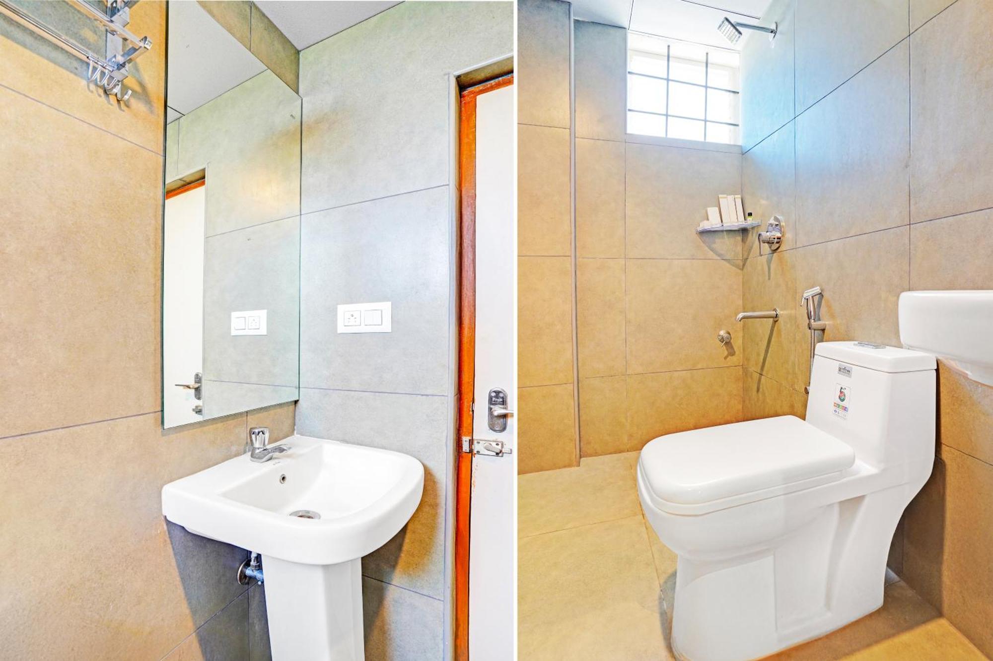 Super Townhouse Oak Electronic City Formerly Hotel Trubell Kammasandra Bagian luar foto