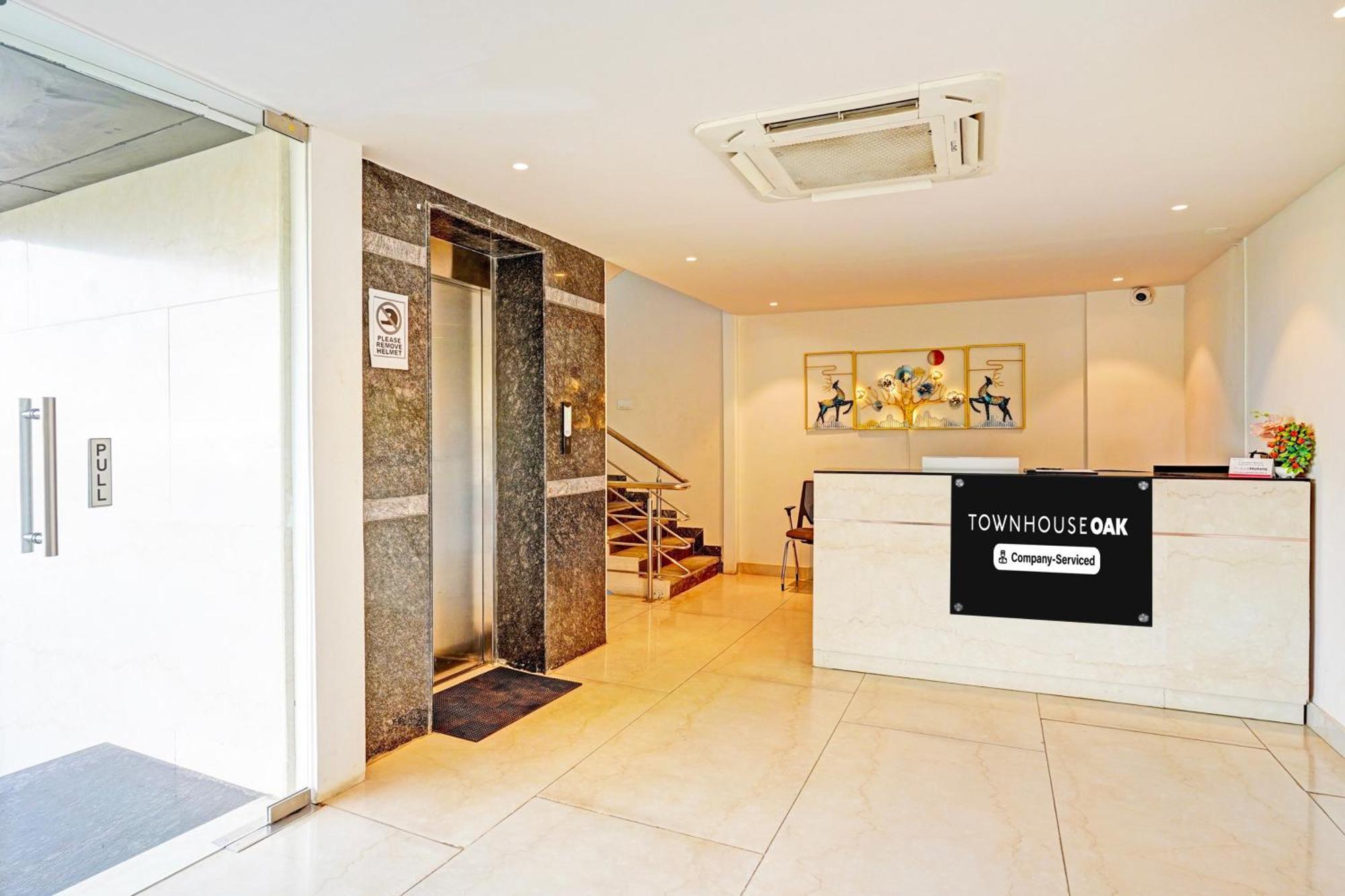Super Townhouse Oak Electronic City Formerly Hotel Trubell Kammasandra Bagian luar foto